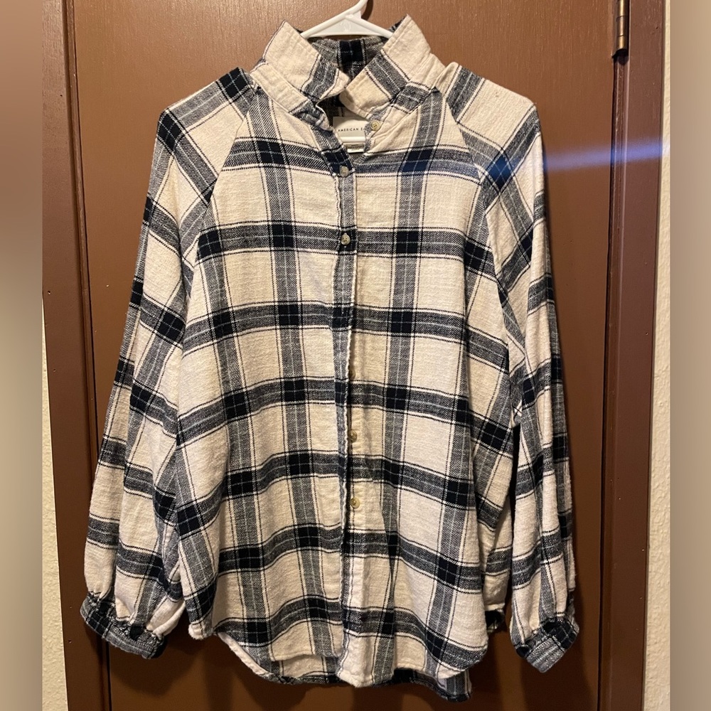 American Eagle Outfitters Plaid Button Down Shirt - Black and White